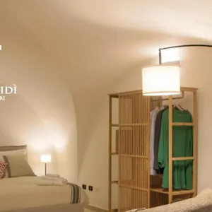 Domus Midi - Nel Centro Della Citta Apartament
